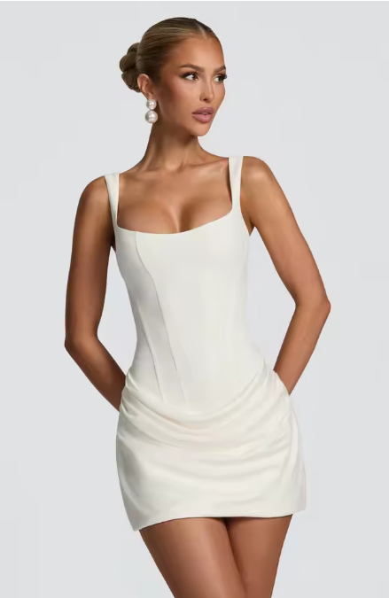 Sleeveless dress
