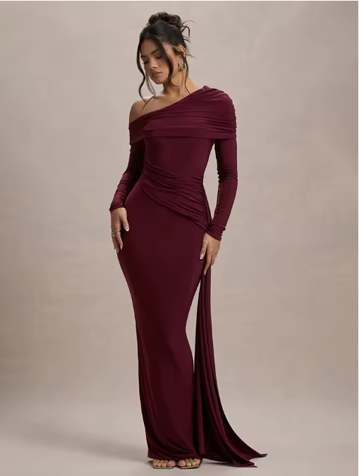 Long and elegant dress